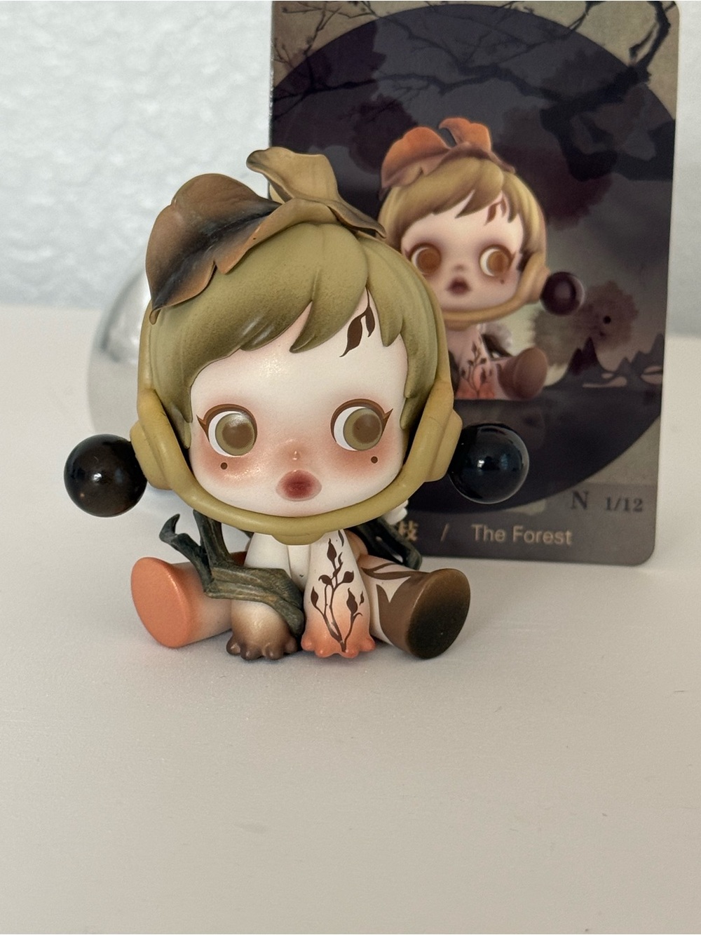 Forest-Themed Resin Figurine — Olive Green & Brown